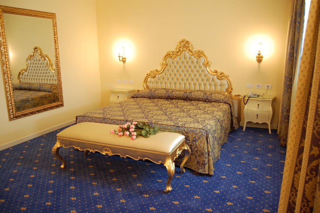 Hotel Motel Gold Calcinate Rom bilde