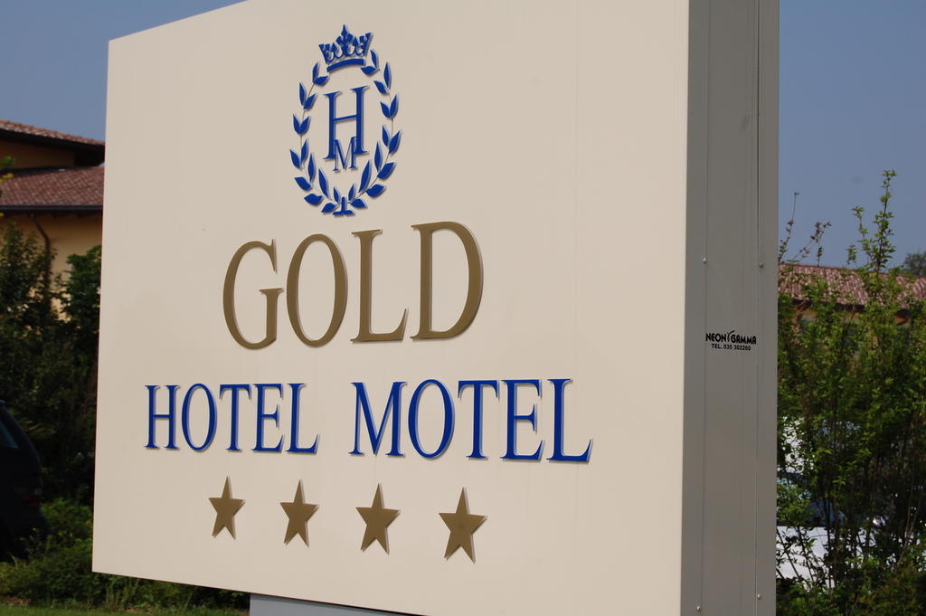 Hotel Motel Gold Calcinate Eksteriør bilde