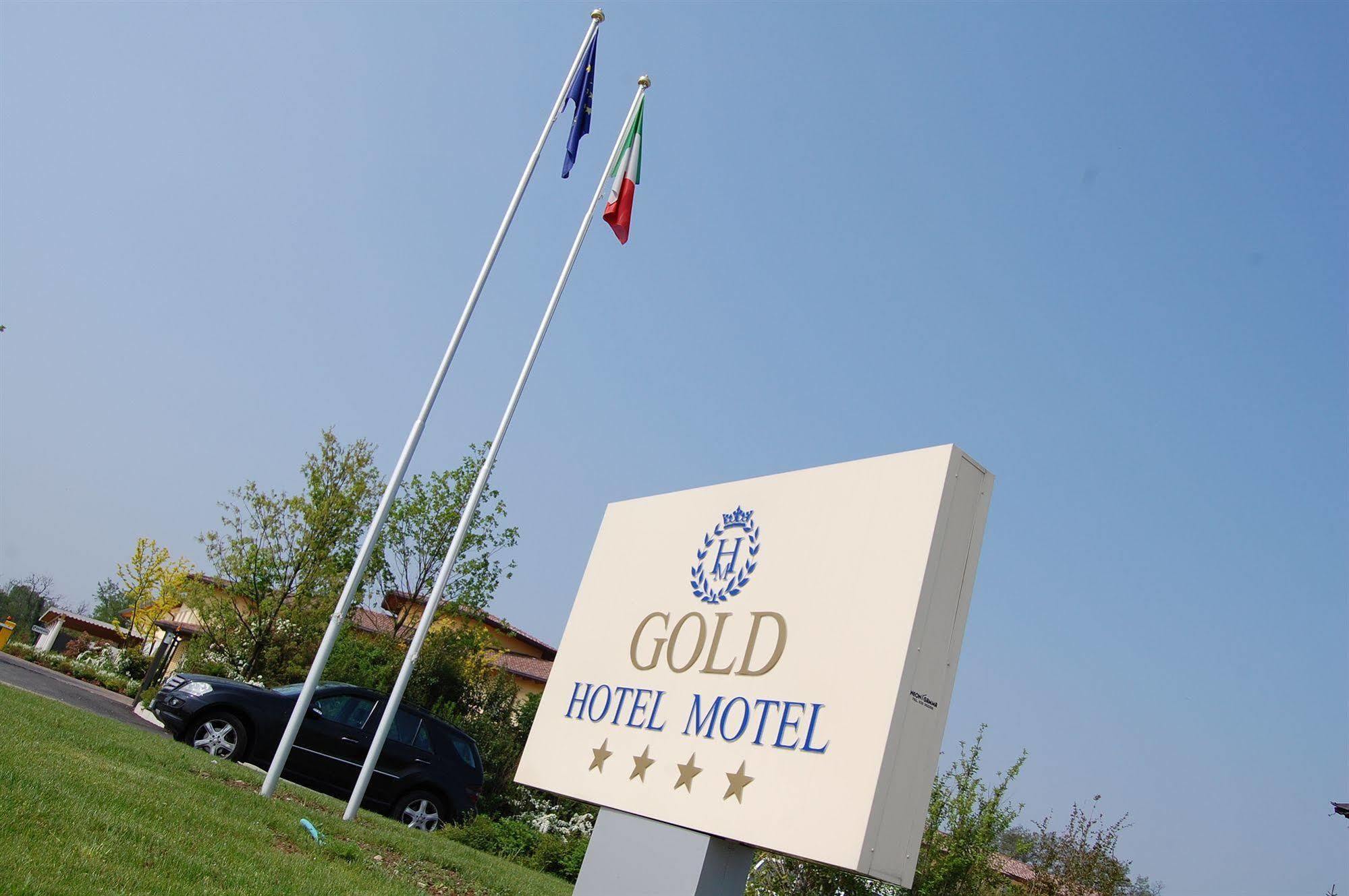 Hotel Motel Gold Calcinate Eksteriør bilde